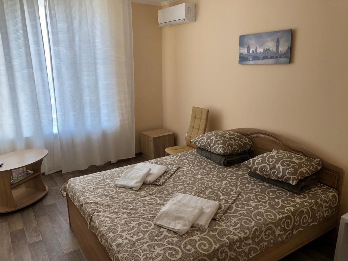 Sportium Hotel Ochakiv Exterior foto